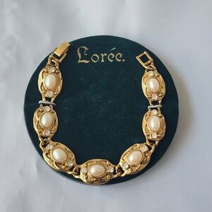 Loreé Gold Tone Faux Pearl Rhinestone Bracelet Costume Jewelry Elegant Rare NWOT